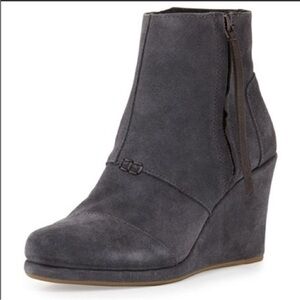 Tom's Dark Grey Suede Desert Wedge High Bootie, like new!